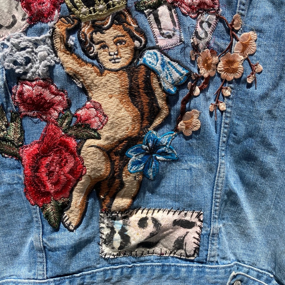 Custom Appliqud Levi’s Jacket - image 5